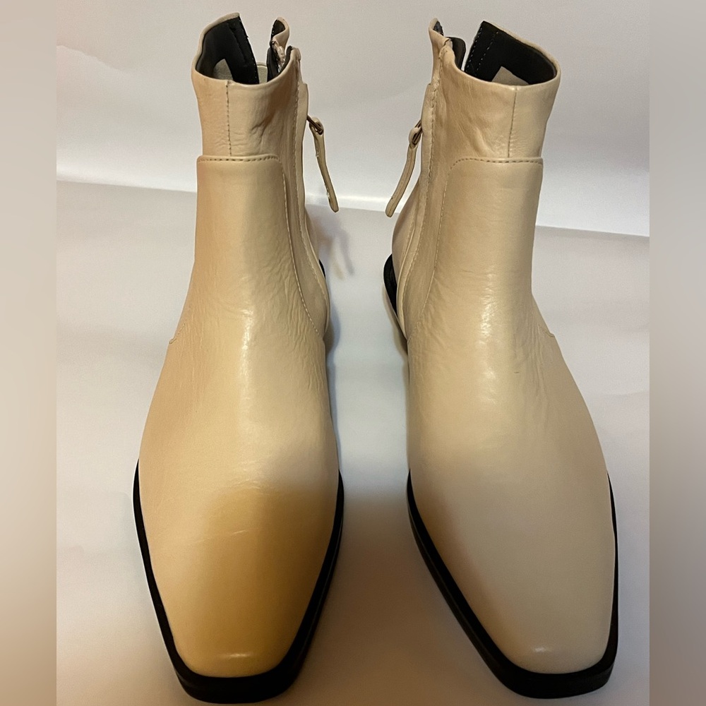 SARTO By Franco Sarto Ivory Ankle Booties